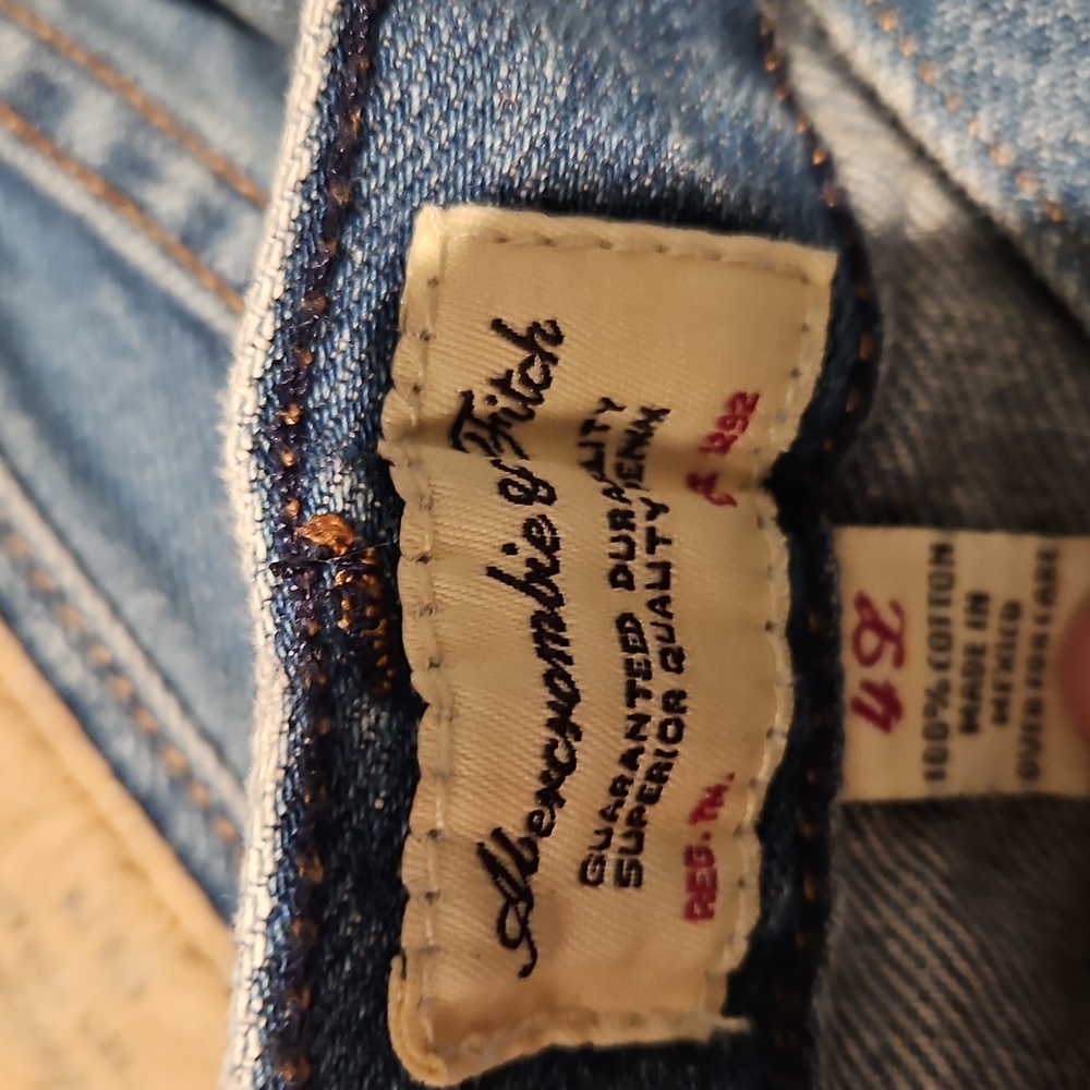 Abercrombie & Fitch Light-Mid Blue Bootcut Jeans - Picture 5 of 5